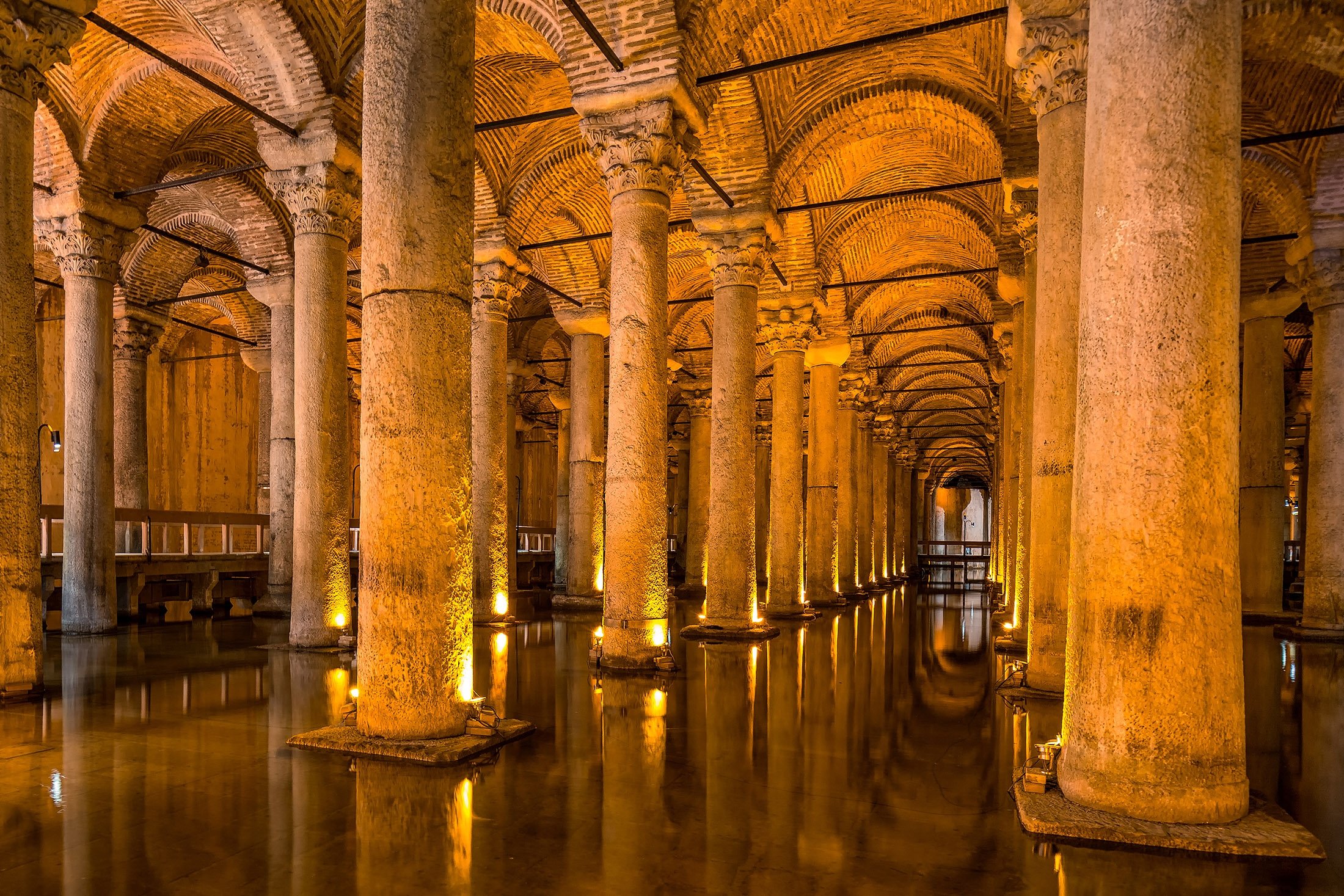 Basilica Cistern, Istanbul, Turki.  (Foto Shutterstock) 