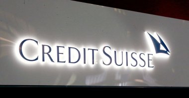 The logo of Swiss bank Credit Suisse is seen at a branch office in Zurich, Switzerland, Nov. 3, 2021. (Reuters Photo)