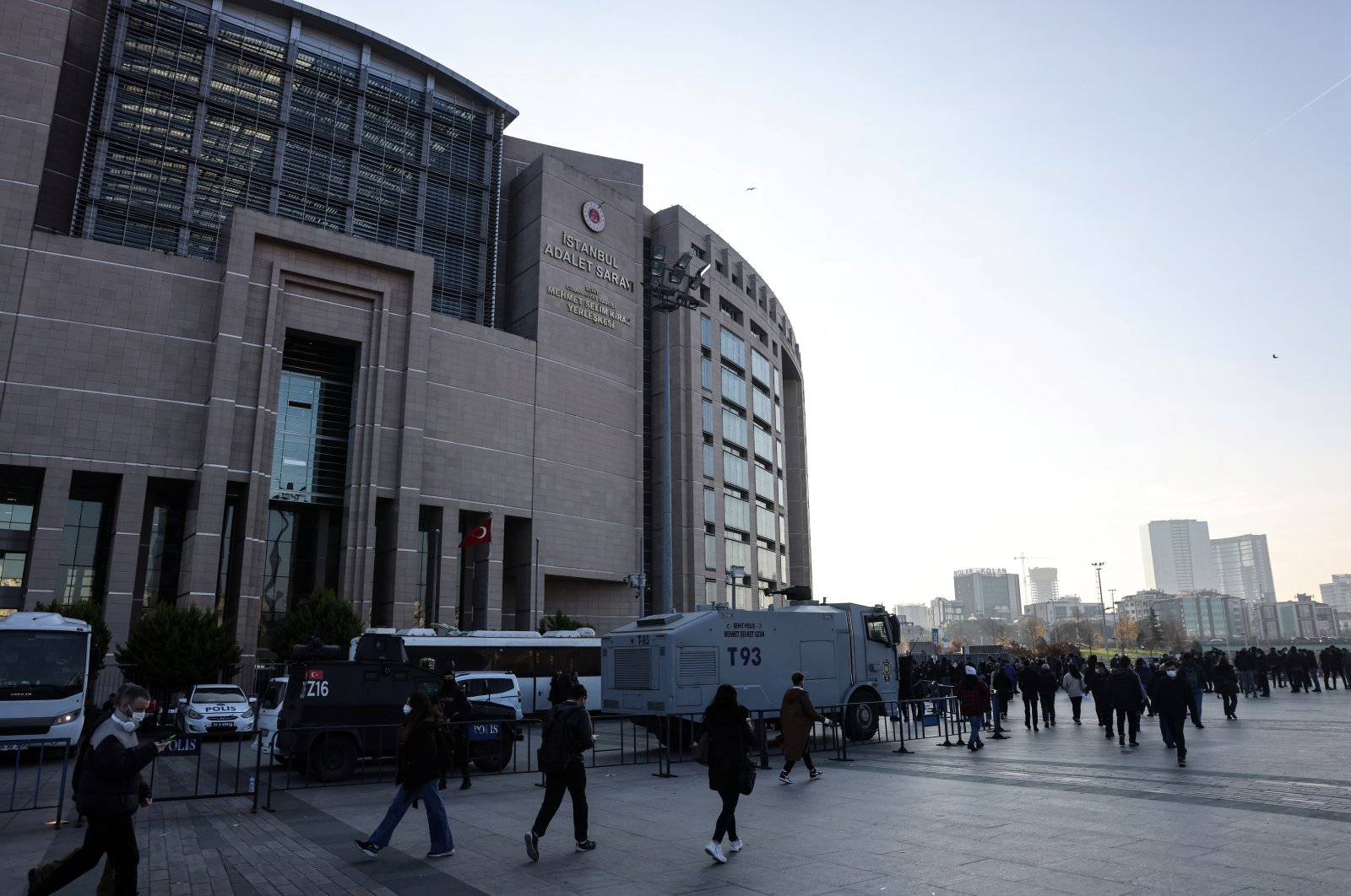 Riot police secure the Justice Palace as a Turkish court holds a hearing of Osman Kavala and 15 others over their role in the Gezi protests in 2013, in Istanbul, Turkey, Nov. 26, 2021. (REUTERS Photo)