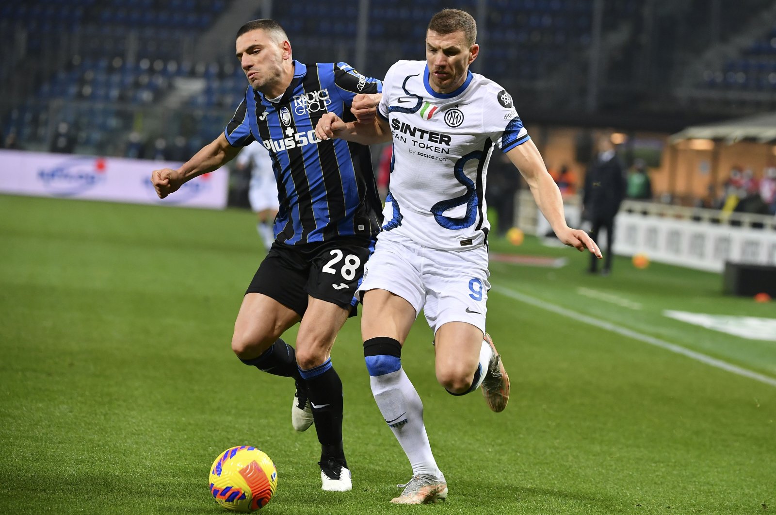 Atalanta&#039;s Merih Demiral vies for the ball with Inter&#039;s Edin Dzeko during a Serie A match, Bergamo, Italy, Jan. 16, 2022. (AA Photo)