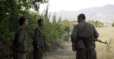 PKK terrorists stand guard in the remote Qandil mountains near the Iraq-Turkish border in Sulaimaniya, 330 kilometers (205 miles) northeast of Baghdad, Aug. 13, 2010. (Reuters File Photo)