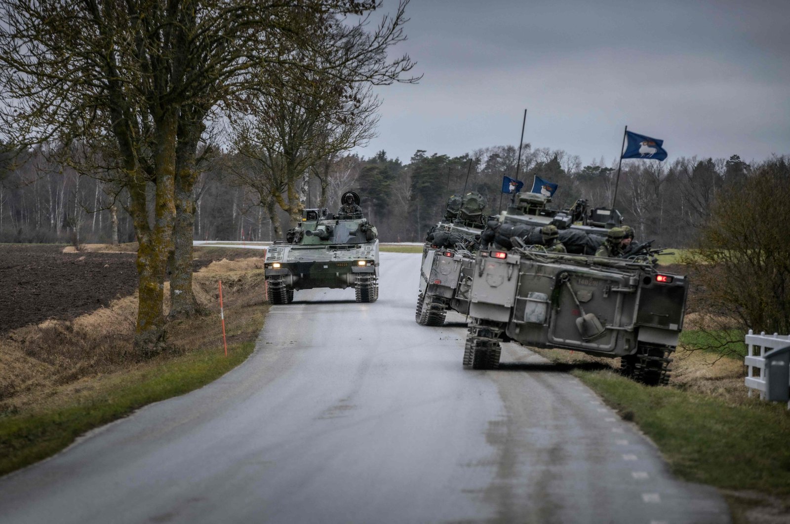 Gotland&#039;s regiment patrols in tanks on the roads in northern Gotland, Sweden, Jan. 16, 2022. (AFP Photo)