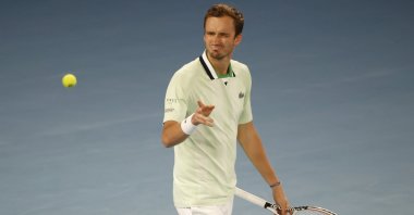 Russia&#039;s Daniil Medvedev celebrates winning his Australian Open second-round match against Australia&#039;s Nick Kyrgios, Melbourne, Australia, Jan. 20, 2022. (Reuters Photo)