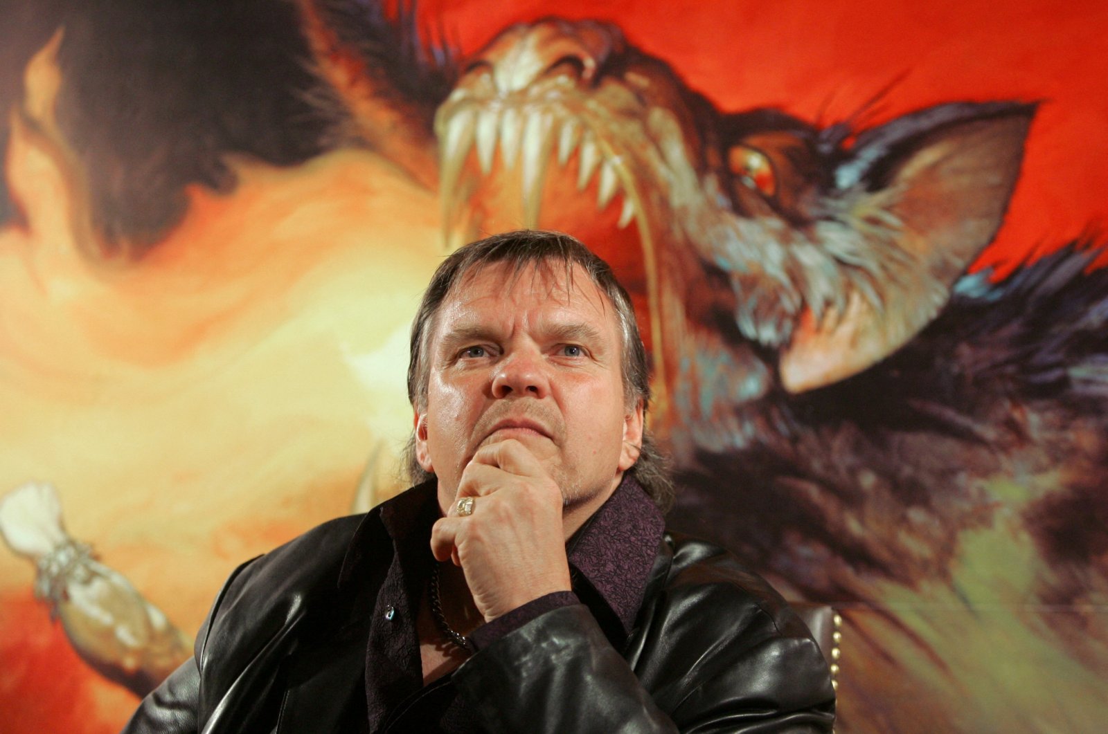 U.S. rock and roll singer Meat Loaf attends a news conference promoting his latest album &quot;Bat Out of Hell III: The Monster Is Loose&quot; in Hong Kong, Sept. 4, 2006. (Reuters Photo)