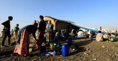 Ethiopians who fled the ongoing fighting in Tigray region gather in Hamdayet village near the Sudan-Ethiopia border, eastern Kassala state, Sudan, Nov. 22, 2020. (Reuters Photo)