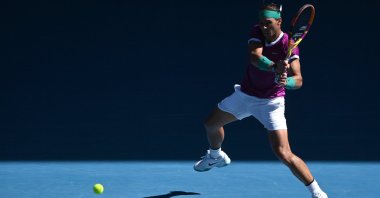 Spain's Rafael Nadal plays Adrian Mannarino in an Australian Open 4th-round match, Melbourne, Australia, Jan. 23, 2022. (EPA Photo)