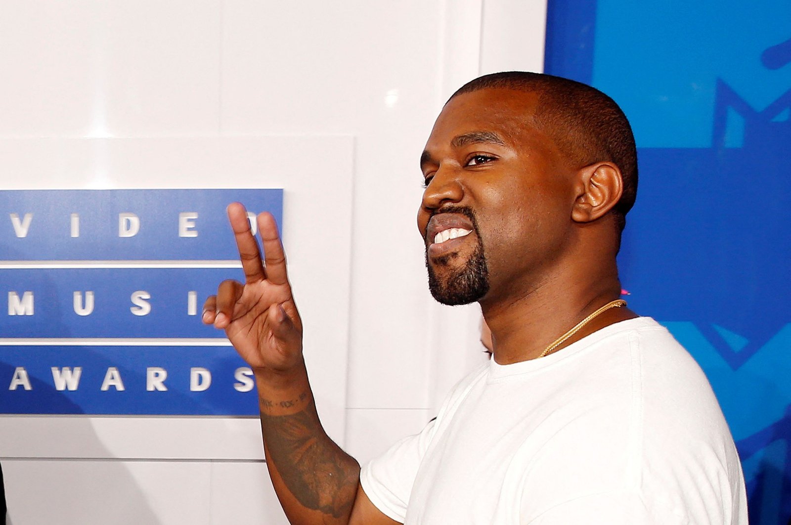Dokumenter Kanye West tayang perdana di Sundance saat ia menuntut ‘editan akhir’