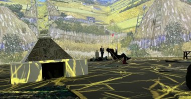 A view from the "Immersive Van Gogh Exhibit," New York, the U.S. (Photo by Funda Karayel)