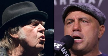 This combination of pictures created on Jan. 25, 2022 shows singer Neil Young (L) performing during the Festival d'Ete in Quebec City, Canada, on July 7, 2018; and Joe Rogan speaking at the UFC 269 ceremonial weigh-in at the MGM Grand Garden Arena in Las Vegas, Nevada, U.S., on Dec. 10, 2021. (AFP Photo)