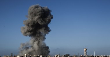 Smoke rises after an airstrike on a Daesh terrorist-held area in Sirte, Libya, Sept. 28, 2016. (AP File Photo)