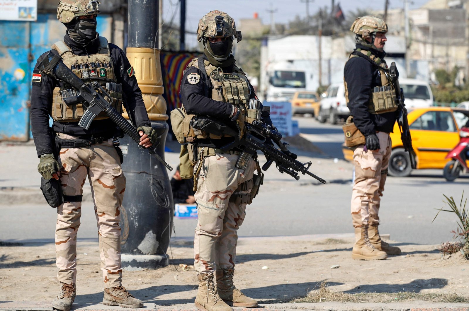 Iraqi soldiers man a checkpoint following a reported rocket attack on the country&#039;s airport in the capital Baghdad, Iraq, Jan. 28, 2022. (AFP Photo)