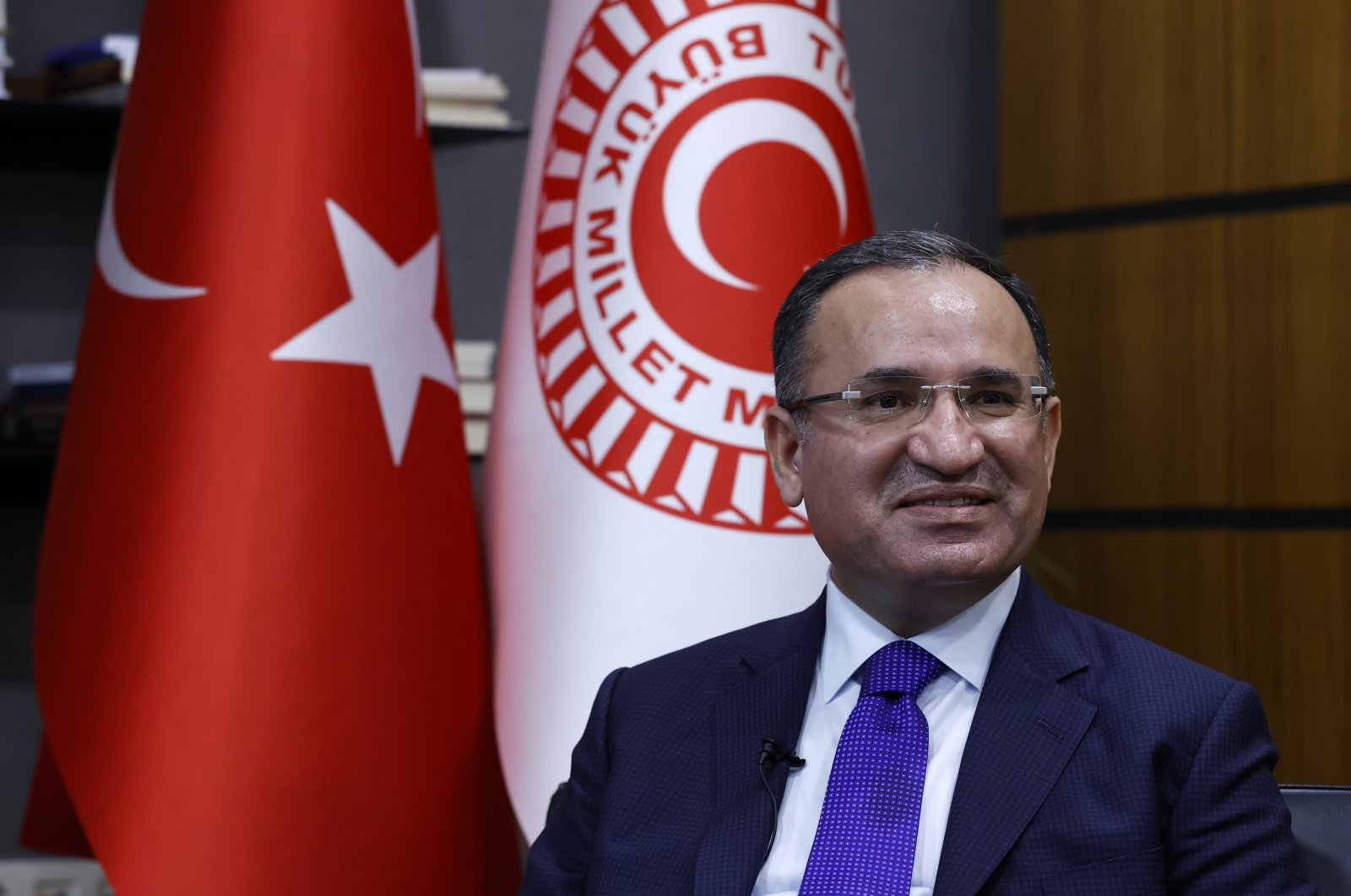 Bozda menunjuk menteri kehakiman baru Turki setelah Gul mundur