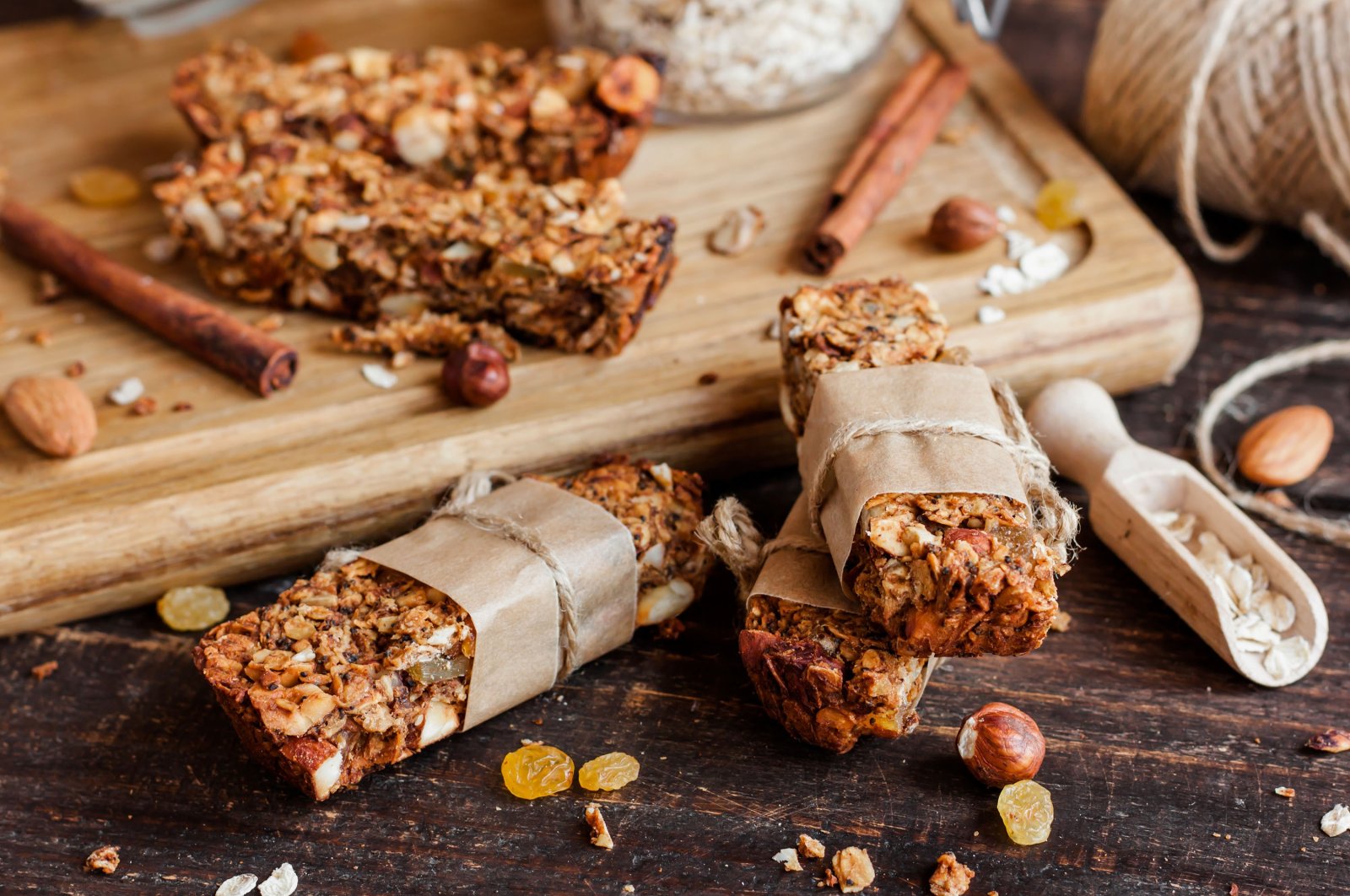 Homemade granola bars. (Shutterstock Photo)