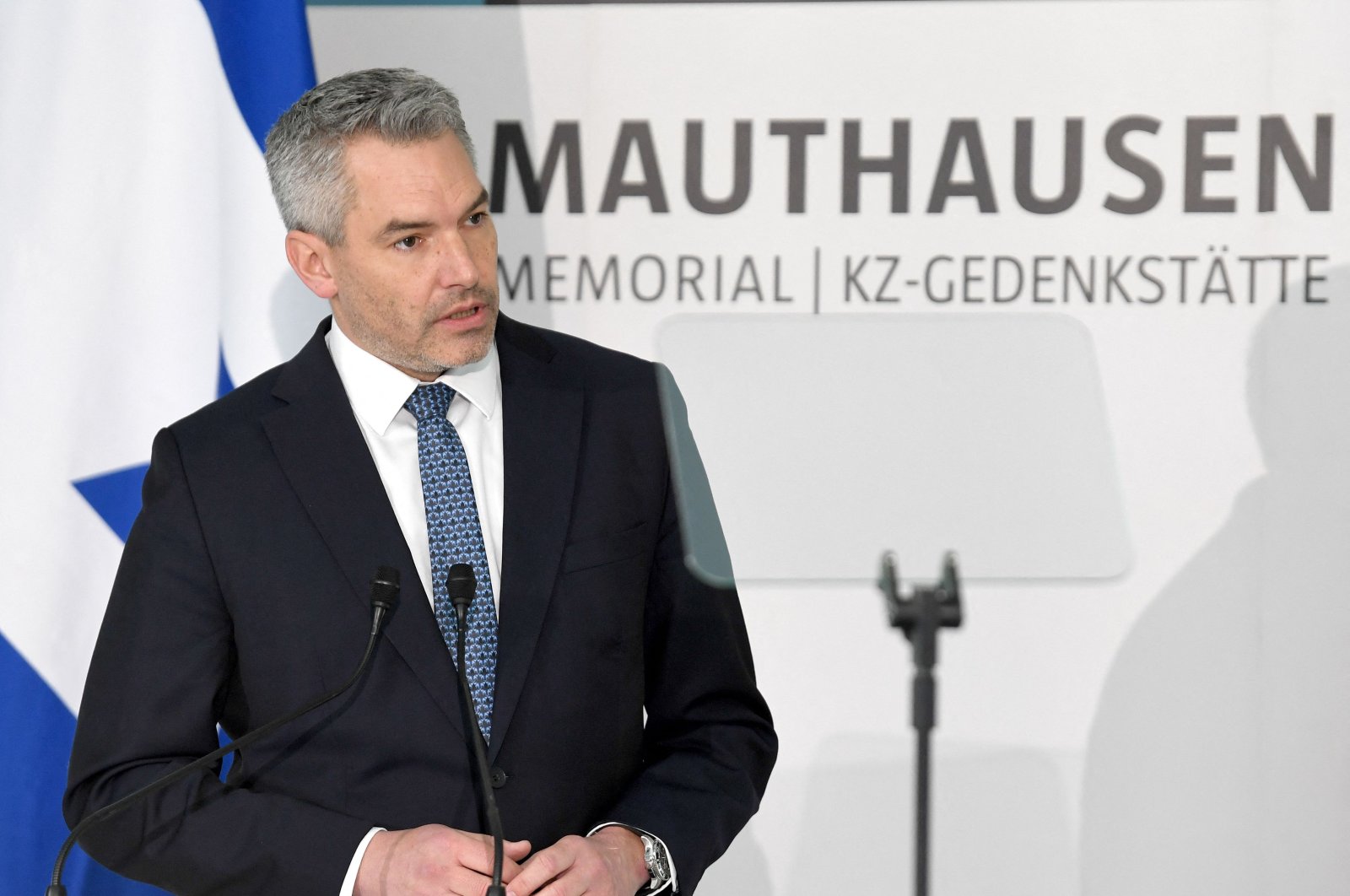 Austria&#039;s Chancellor Karl Nehammer speaks during a commemoration ceremony at the Mauthausen Memorial, a former Nazi concentration camp, on International Holocaust Remembrance Day, in Mauthausen, Austria, Jan. 27, 2022. (AFP Photo)