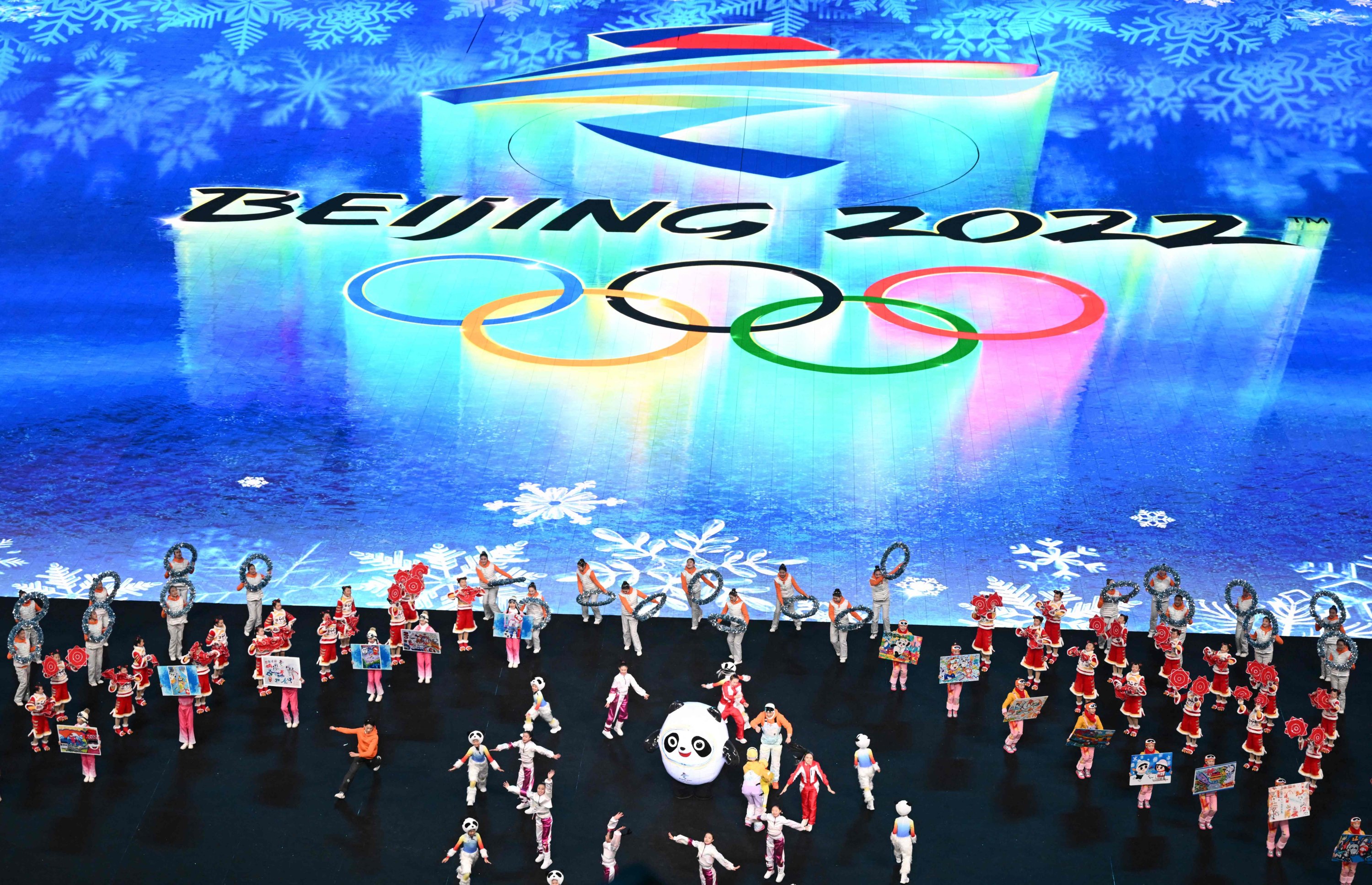 Performers dance during the Beijing 2022 Winter Olympic Games opening ceremony, Beijing, China, Feb. 4, 2022. (AFP Photo)