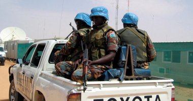 Members of the United Nations-African Union joint peacekeeping mission in Darfur (UNAMID) prepare to escort U.N. Security Council envoys and journalists to a camp for displaced persons who fled violence in Darfur at their headquarters in el-Fasher, the capital of Sudan's North Darfur state, June 8, 2008. (Reuters Photo)
