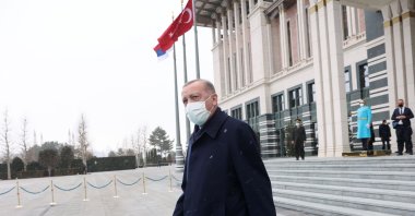 This photo taken on January 18, 2022 shows President Recep Tayyip Erdoğan at the courtyard to welcome the Serbian President at the presidential residence in Ankara. (AFP Photo)