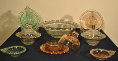 Soviet glassware on display at Style Art Gallery, Gyumri, Armenia. (Facebook / Style Art Gallery) 