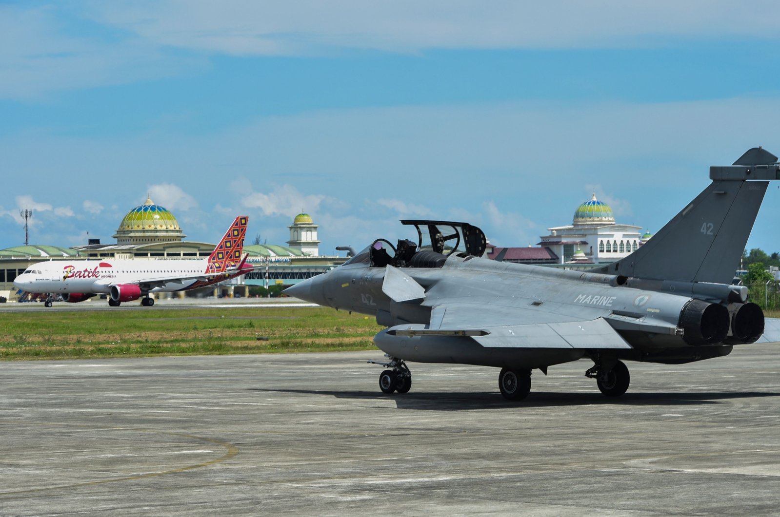 A French Rafale fighter jet is seen at an air force base in Blang Bintang, Aceh province, Indonesia, May 19, 2019. (Photo via AFP)
