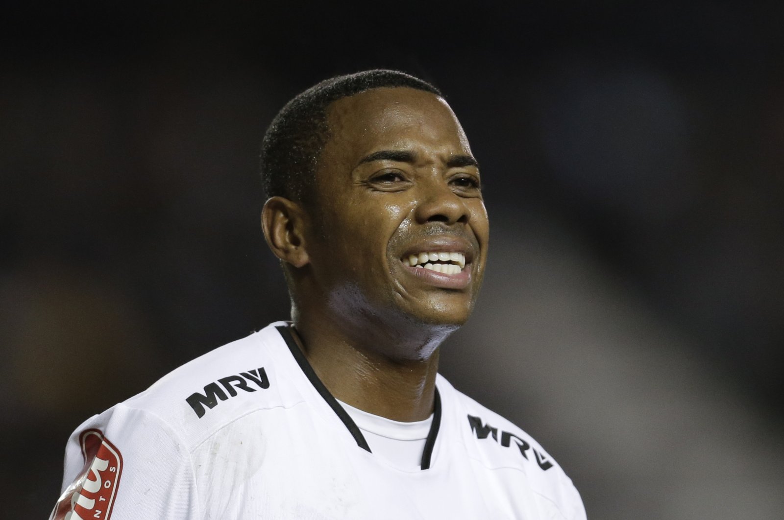 Atletico Mineiro&#039;s Robinho reacts during a Copa Libertadores match against Racing in Buenos Aires, Argentina, April 27, 2016. (AP Photo)