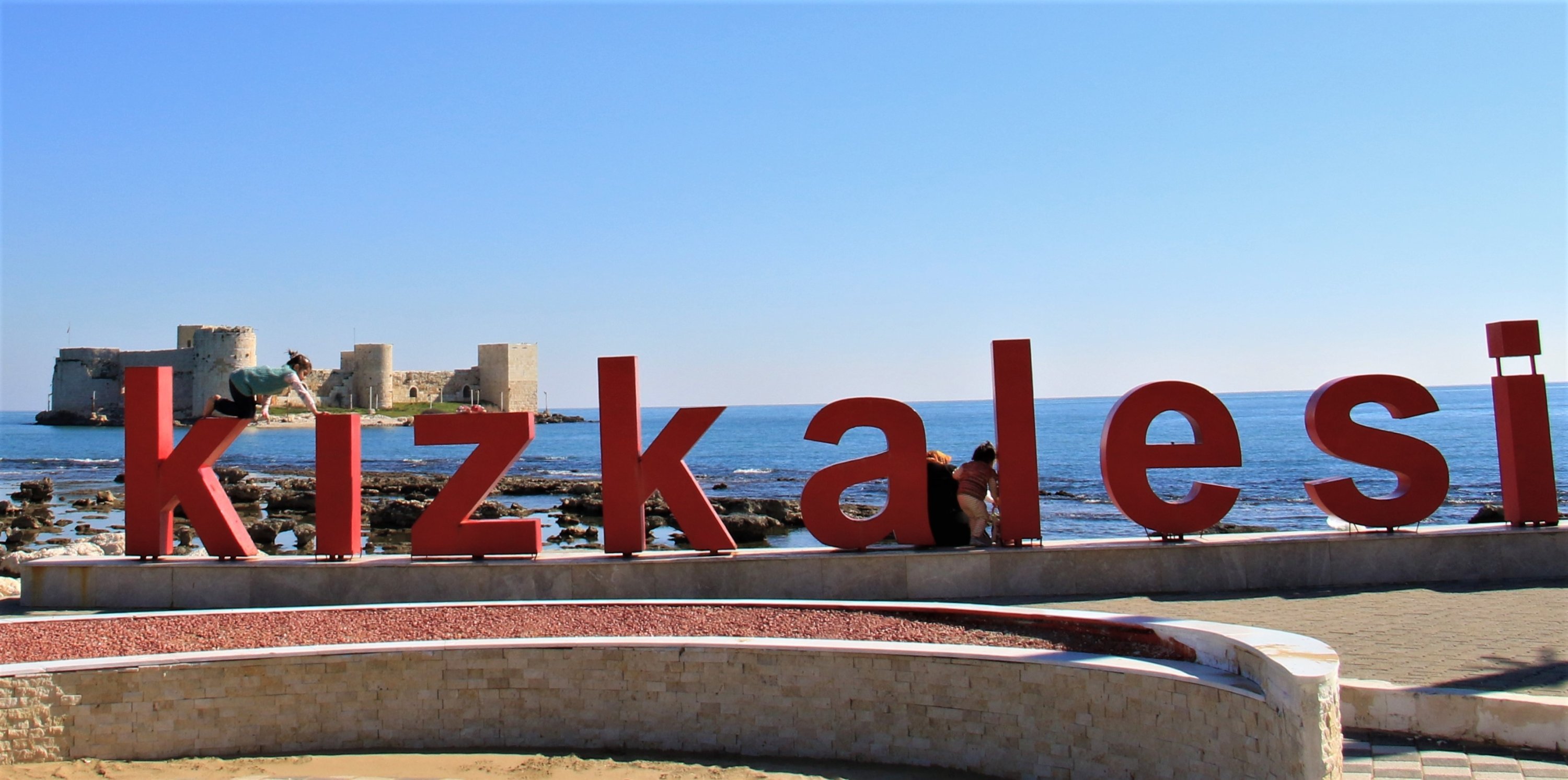 The Kızkalesi shoreline, Kızkalesi, Mersin, southeastern Turkey, Feb. 11, 2022. (IHA Photo)