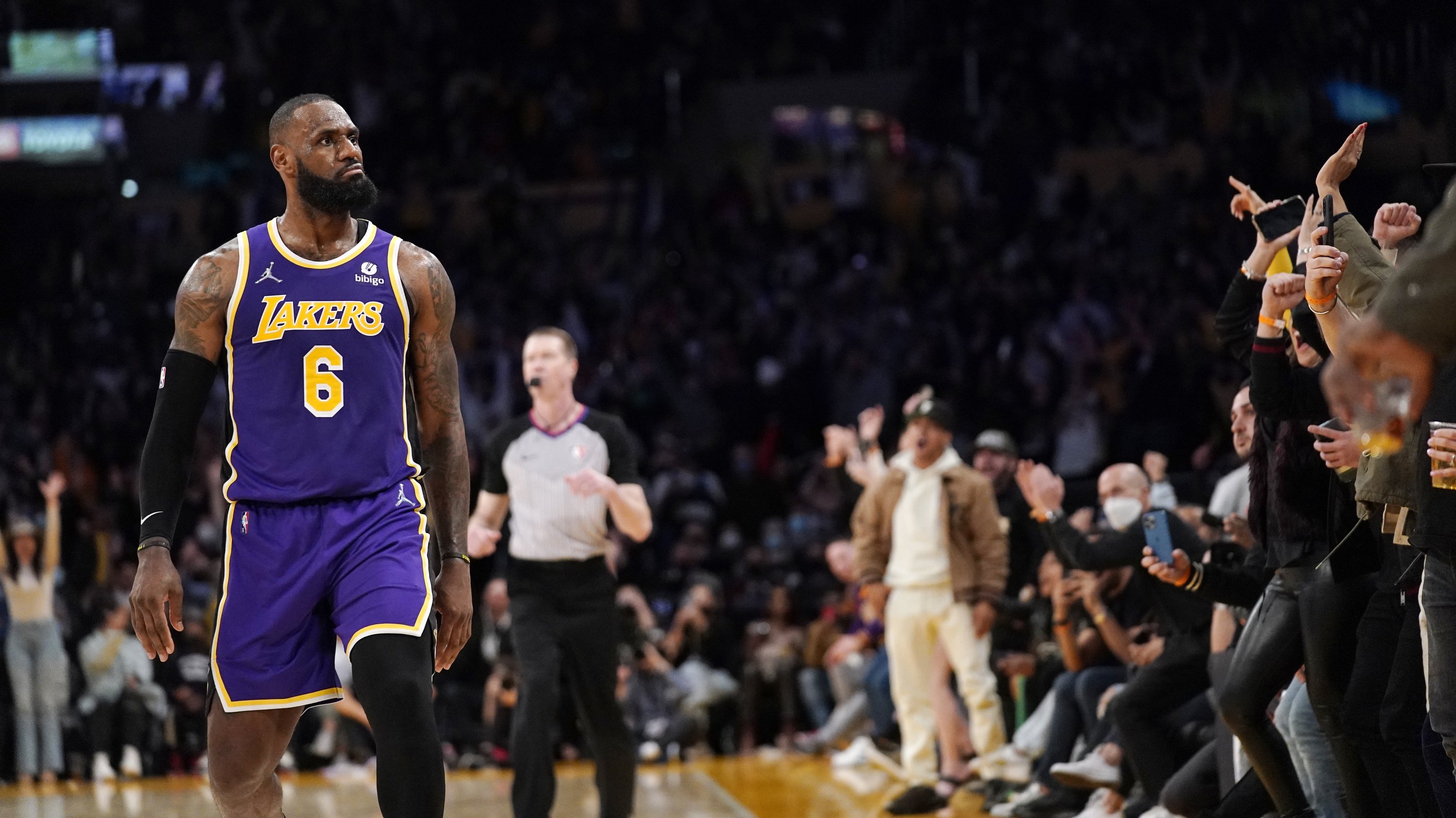LeBron James Leads Lakers in 116-105 Victory Over Magic to Start 6-Game  Road Trip – NBC Los Angeles