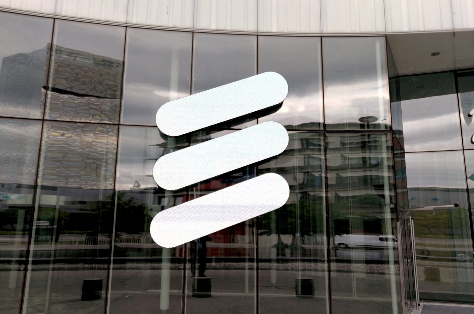 Ericsson logo is seen at its headquarters in Stockholm, Sweden, June 14, 2018. (REUTERS File Photo)