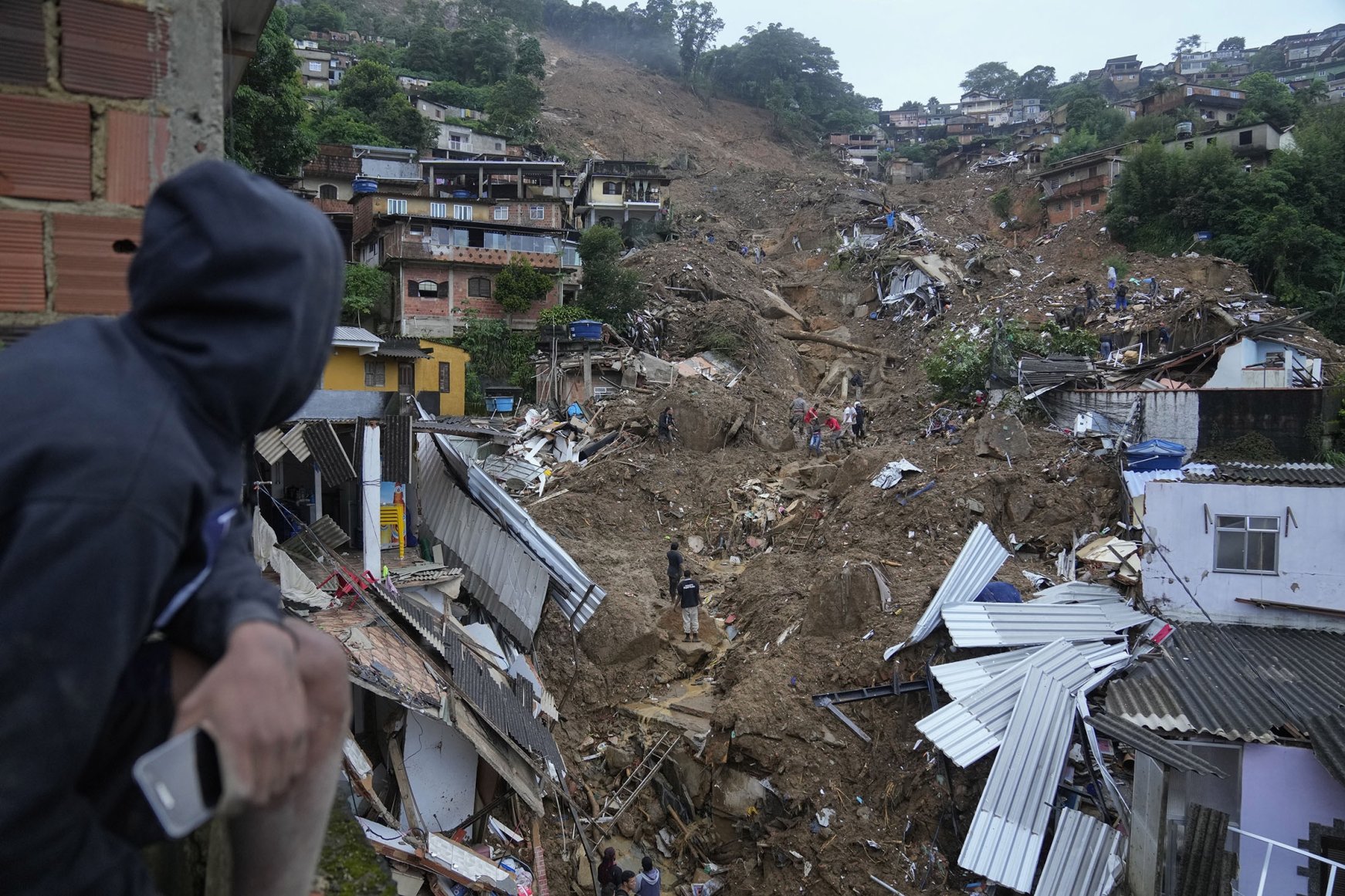 Deadly Landslide In Brazil's Petropolis Leaves Devastation Behind ...