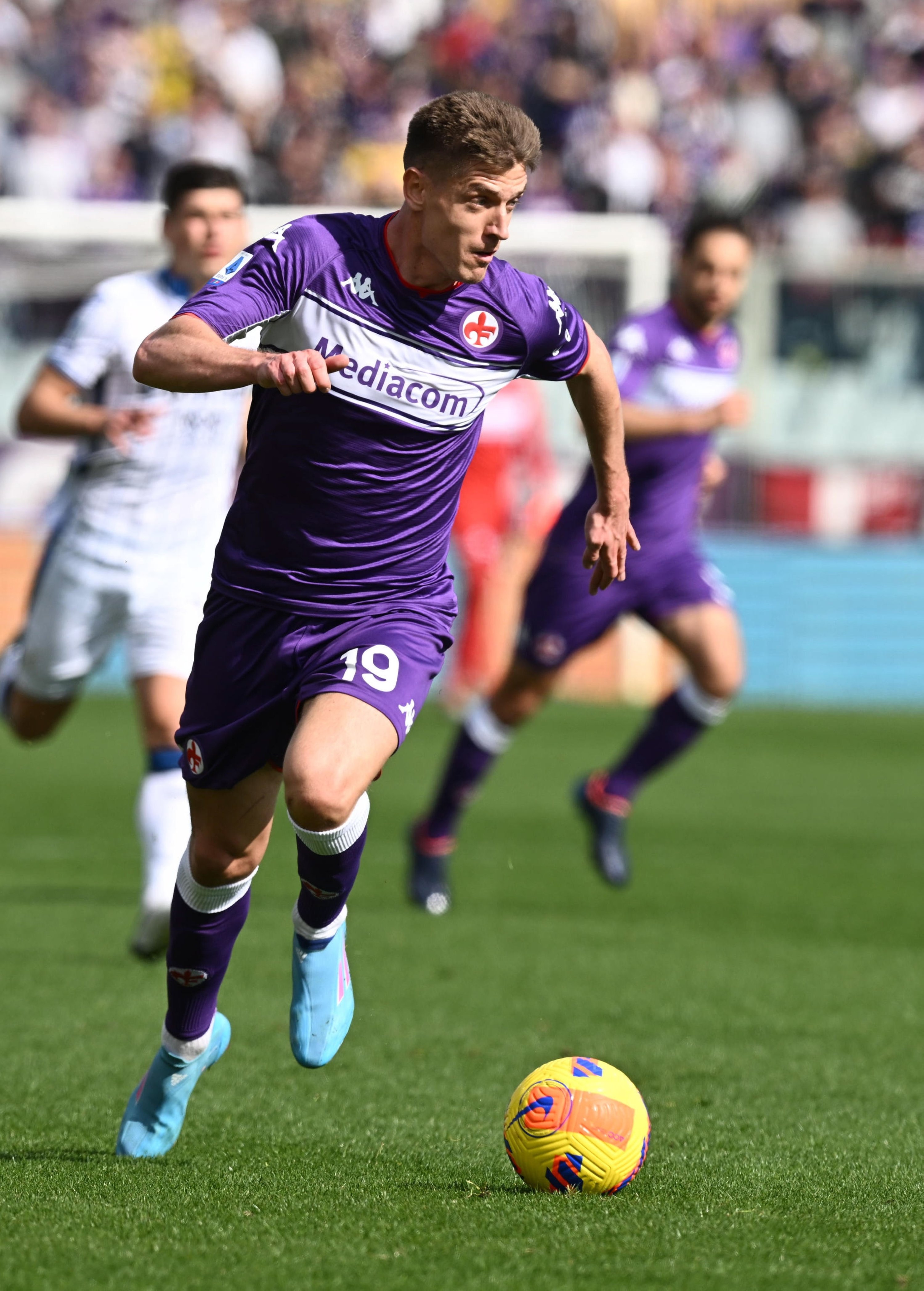 Fiorentina's Krzysztof Piatek in action during a Serie A match against Atalanta, Florence, Italy, Feb. 20, 2022. (EPA Photo)