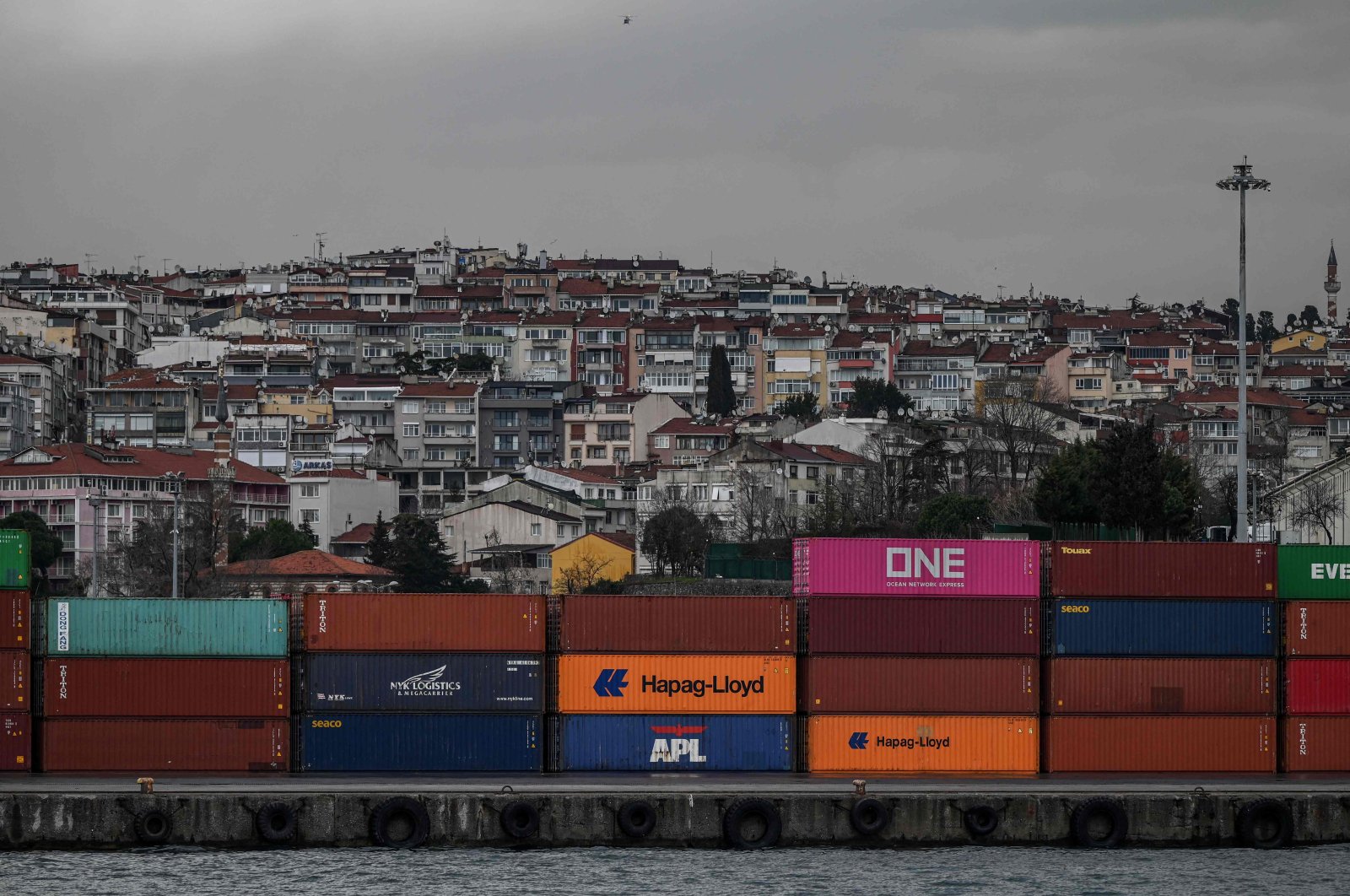 Containers are seen at Haydarpaşa Port in Kadiköy district in Istanbul, Turkey, Feb. 18, 2022. (AFP Photo)