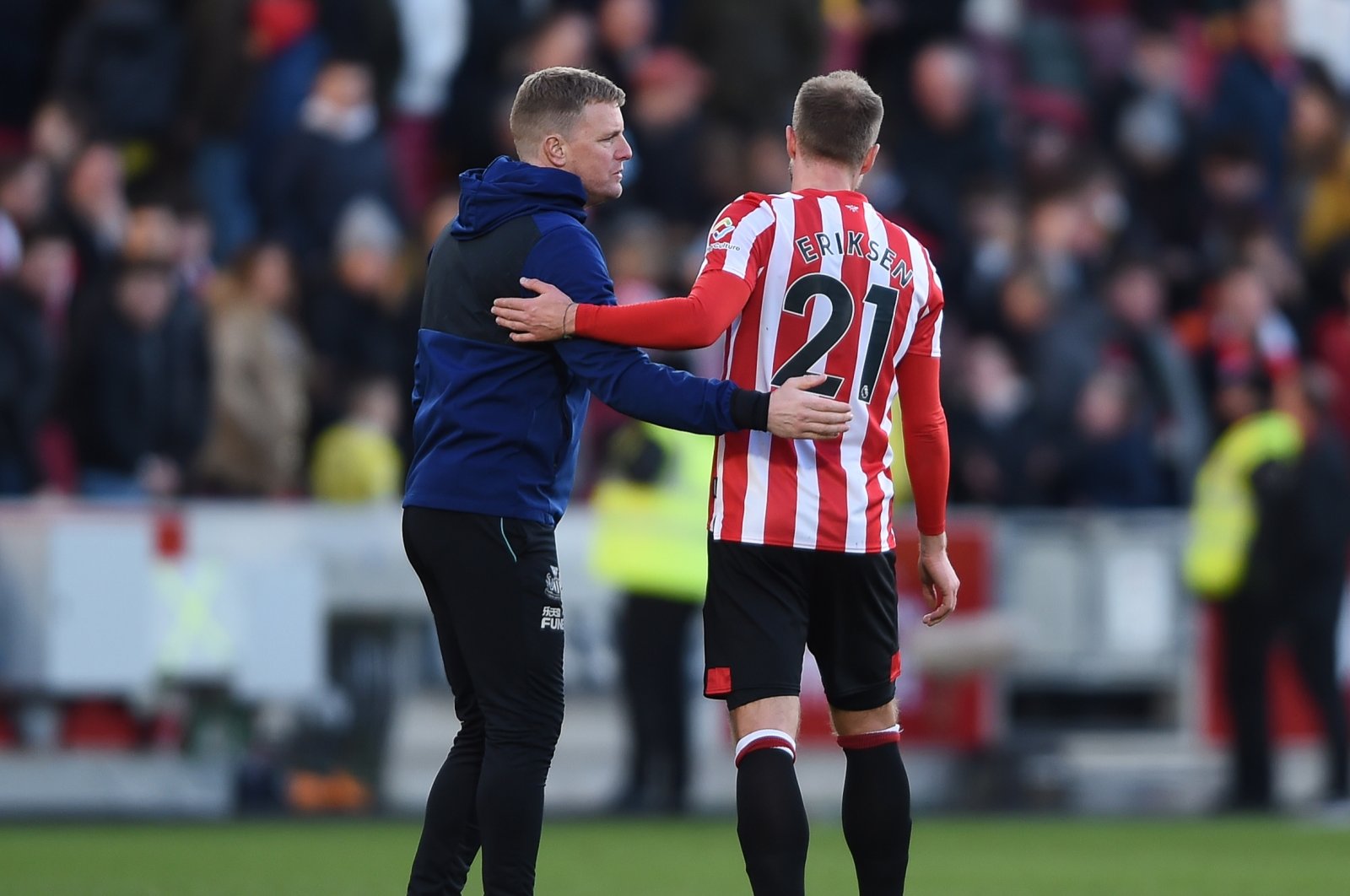 Newcastle&#039;s manager Eddie Howe (L) and Brentford&#039;s Christian Eriksen (R) react after the English Premier League soccer match between Brentford FC and Newcastle United in London, Britain, Feb. 16, 2022.  (EPA Photo)