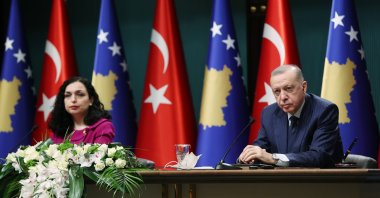 President Recep Tayyip Erdoğan and Kosovo President Vjosa Osmani speak at a joint news conference in the capital Ankara, Turkey, March 1, 2022. (AA Photo)
