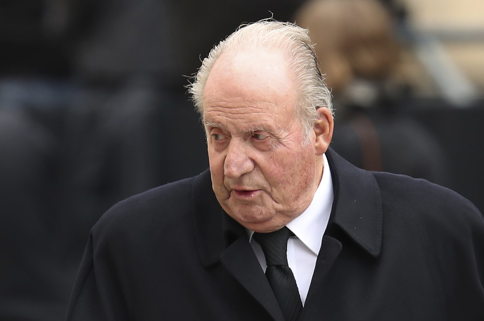 Spain&#039;s former King Juan Carlos leaves the Notre Dame cathedral in Luxembourg, May 4, 2019. (AP Photo)