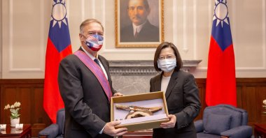 Taiwan&#039;s President Tsai Ing-wen poses for pictures with former U.S. Secretary of State Mike Pompeo after he was bestowed with an Order of Brilliant Star with Grand Cordon at the presidential building in Taipei, Taiwan, March 3, 2022. (Reuters Photo)