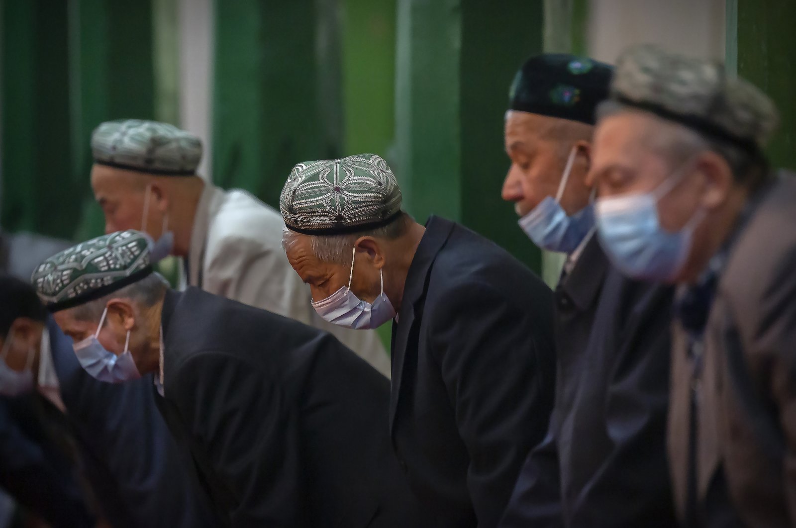 Uyghurs and other members of the faithful pray during services at the Id Kah Mosque in Kashgar in western China&#039;s Xinjiang Uyghur Autonomous Region, as seen during a government-organized visit for foreign journalists, April 19, 2021. (AP File Photo)