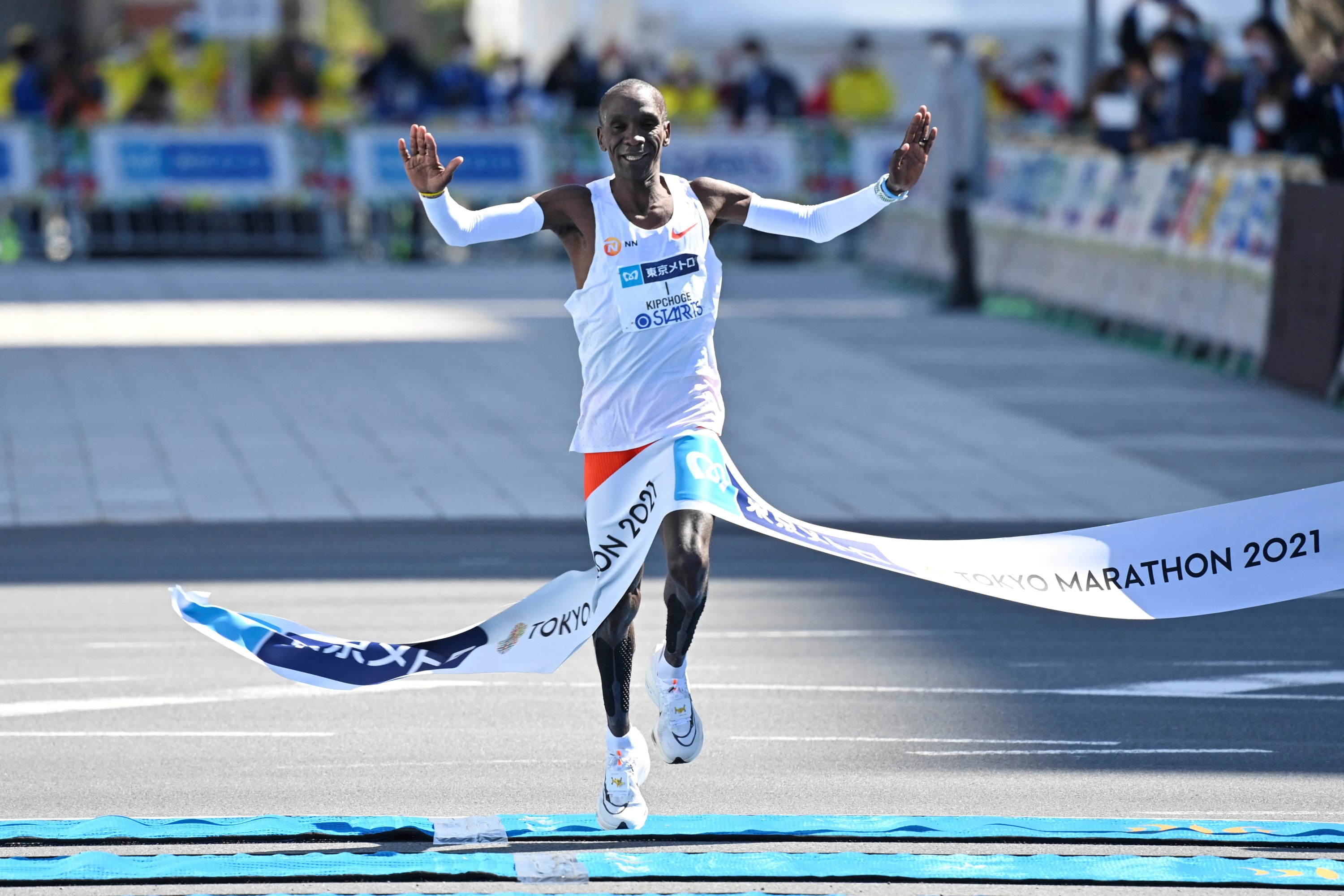 Double Olympic champion Kenya's Kipchoge wins Tokyo Marathon Daily Sabah