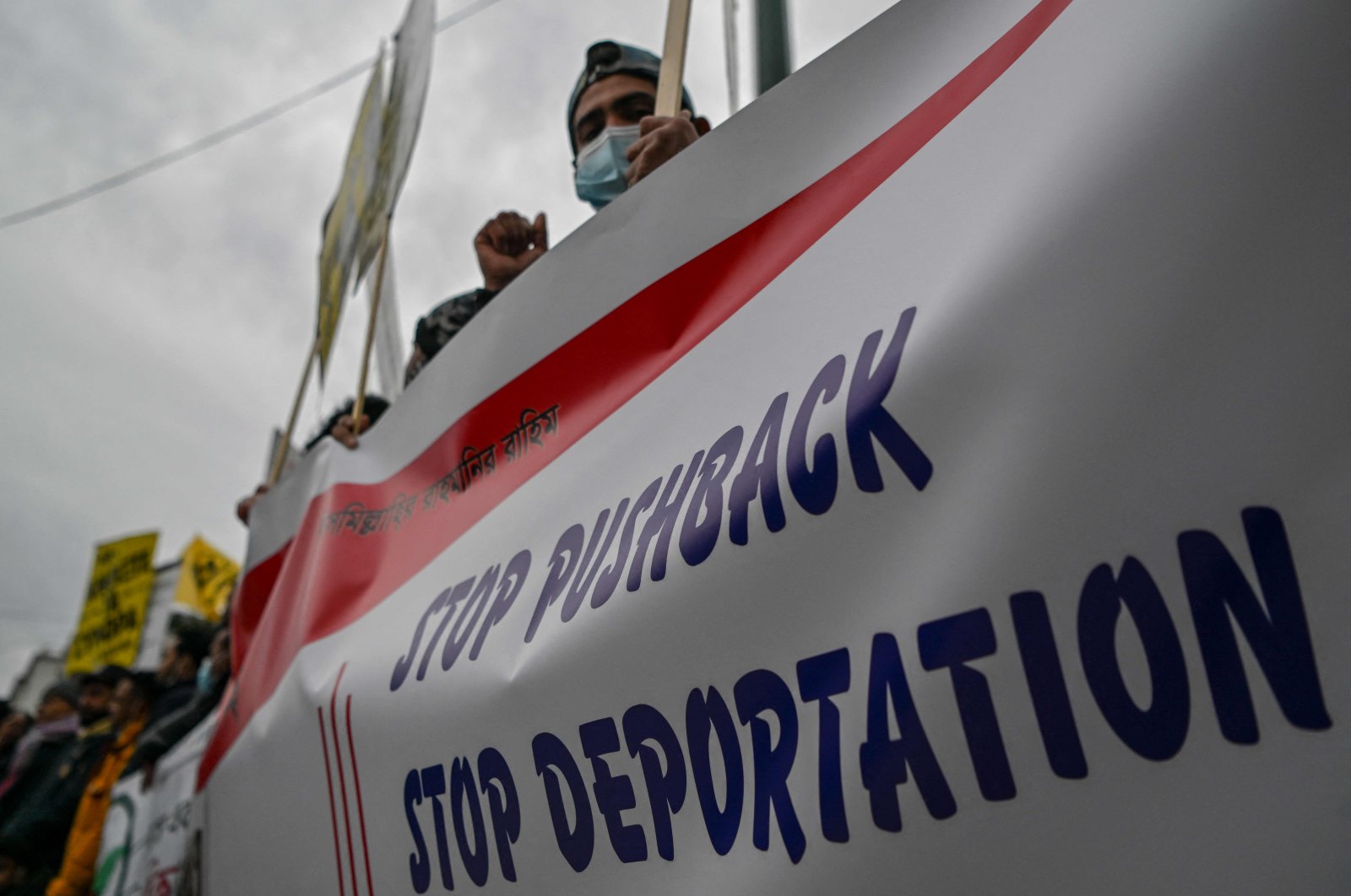 HRW mengkritik kemunafikan Yunani terhadap para migran