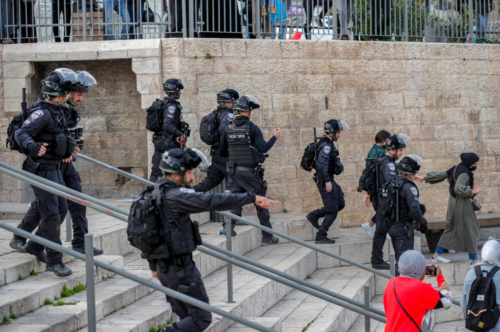 Israeli security forces gather outside the Damascus Gate of the Old City of Jerusalem, March 1, 2022. (AFP Photo)