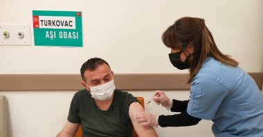 A man gets vaccinated with Turkovac at a hospital, in Giresun, northern Turkey, March 7, 2022. (IHA Photo)
