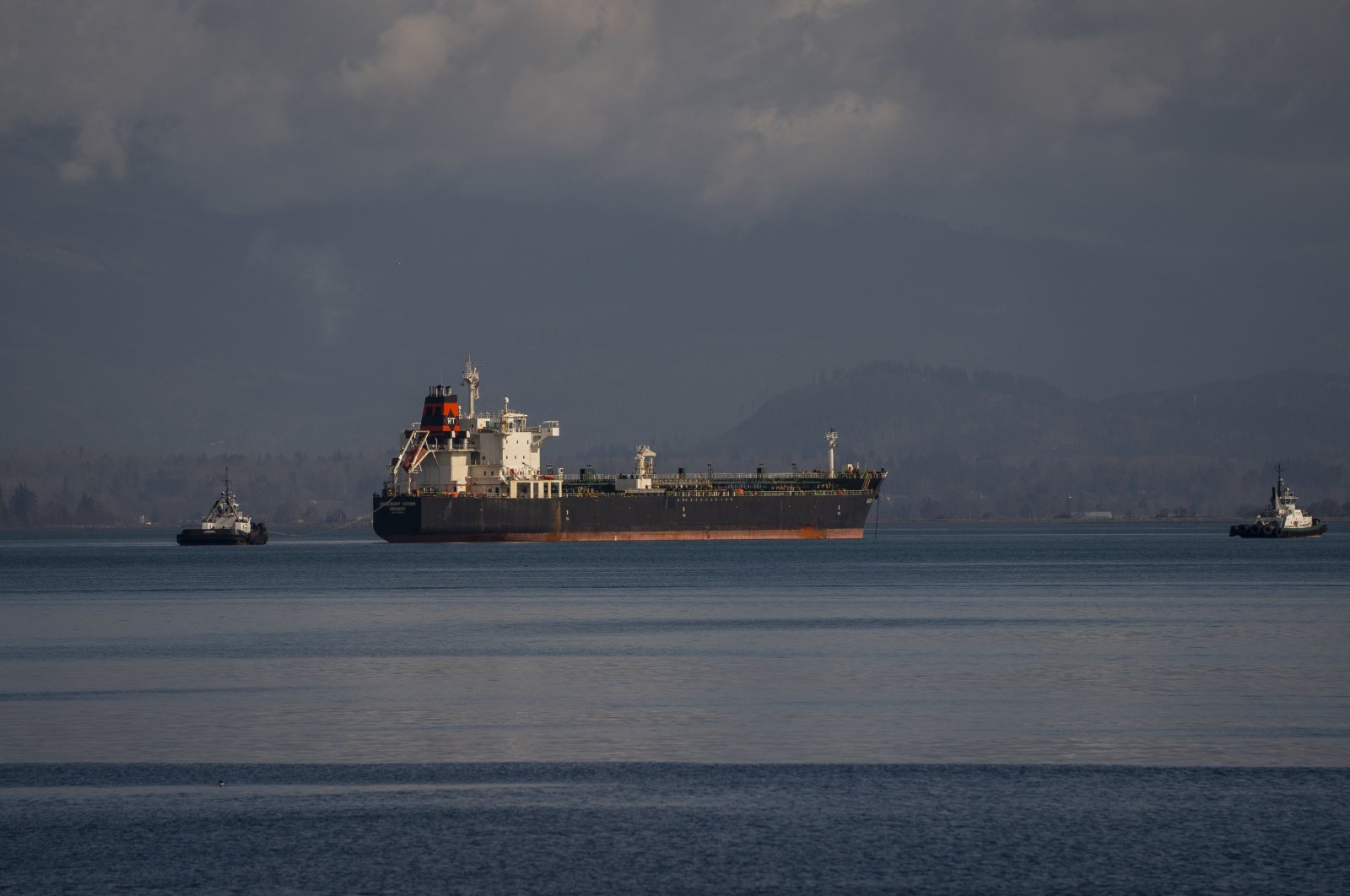 Larangan minyak Rusia untuk meninggalkan lebih banyak kargo di laut tanpa pembeli