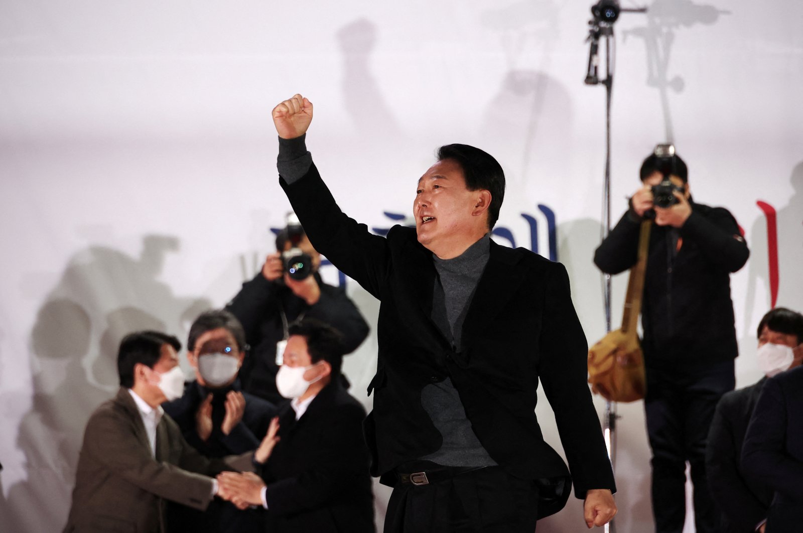 Yoon Suk-yeol, the presidential election candidate of South Korea&#039;s main opposition People Power Party (PPP), gestures during his election campaign rally in Seoul, South Korea, March 8, 2022. (Reuters Photo)