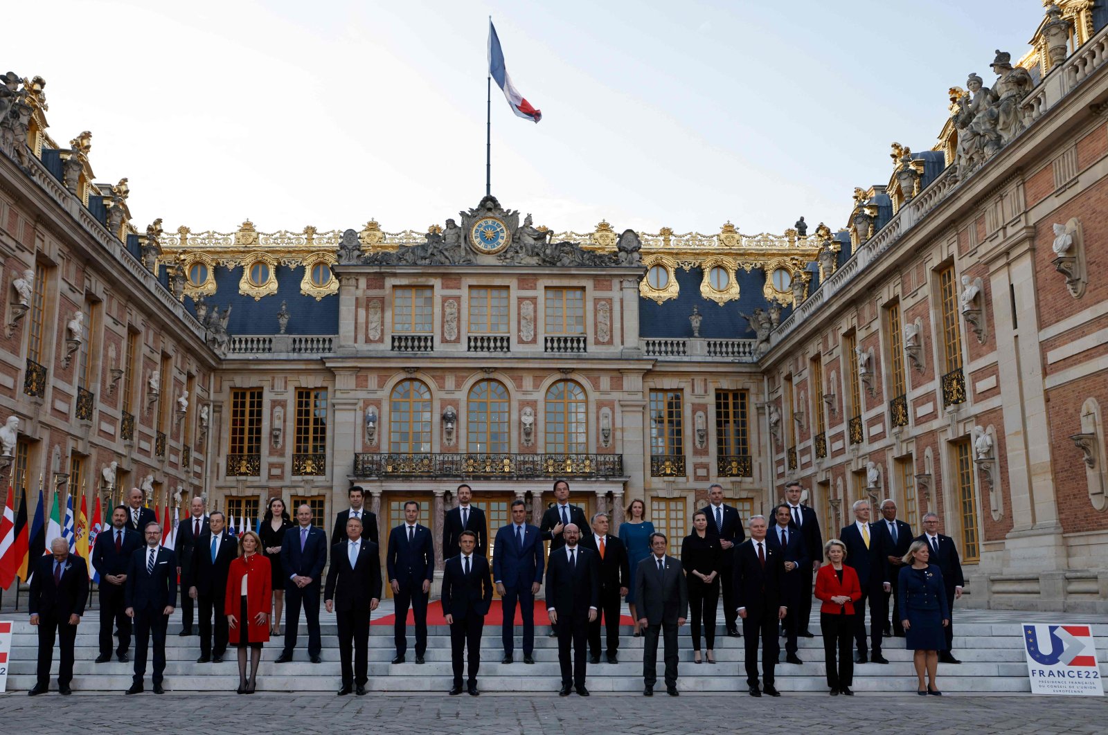 French President Emmanuel Macron and EU leaders pose for a group photo at the Palace of Versailles, near Paris, France, March 10, 2022, ahead of the EU leaders summit to discuss the fallout of Russia&#039;s invasion of Ukraine. (AFP Photo)