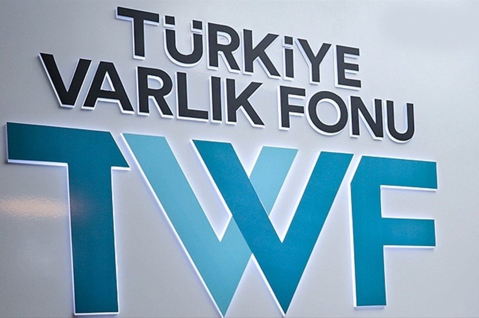Turki Wealth Fund menandatangani kesepakatan untuk 55% saham Türk Telekom
