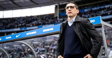 Hertha Berlin coach Tayfun Korkut during a Bundesliga match against Eintracht Frankfurt, Germany, March 5, 2022. (DHA Photo)