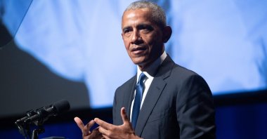 Former U.S. President Barack Obama speaks during a memorial service for the late U.S. Senate Majority Leader Harry Reid at The Smith Center for the Performing Arts in Las Vegas, Nevada, U.S., Jan. 8, 2022. (AFP Photo)