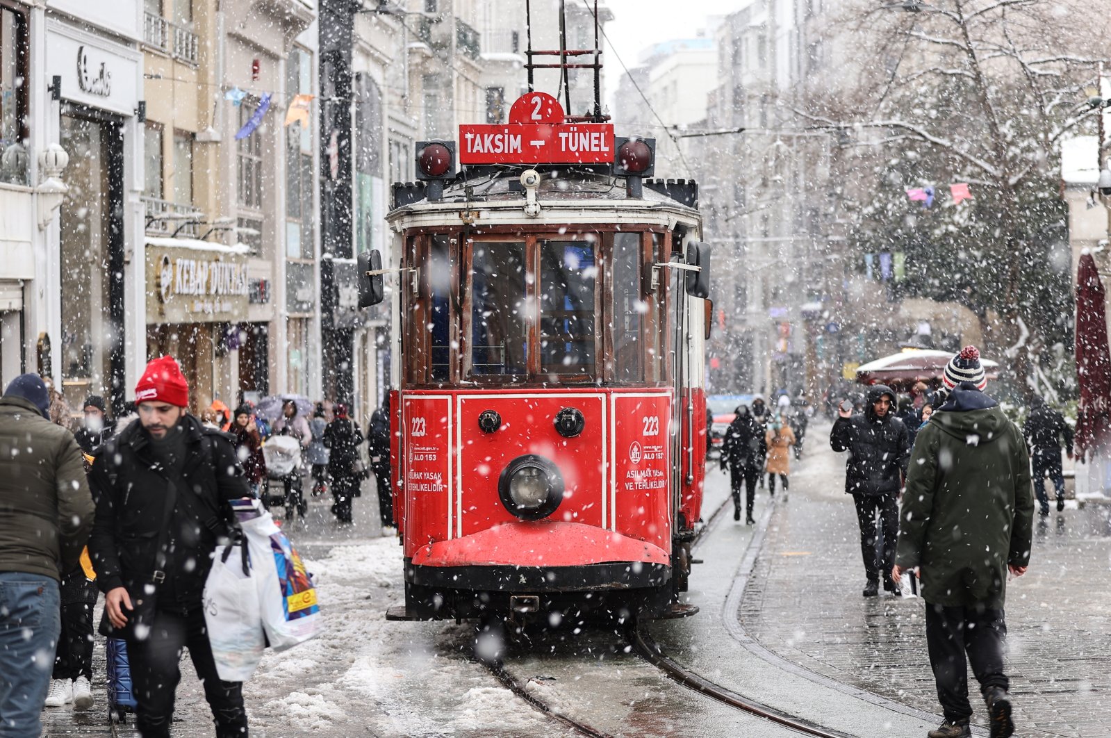 Mantra dingin dan bersalju hampir berakhir di Istanbul dengan pelajaran