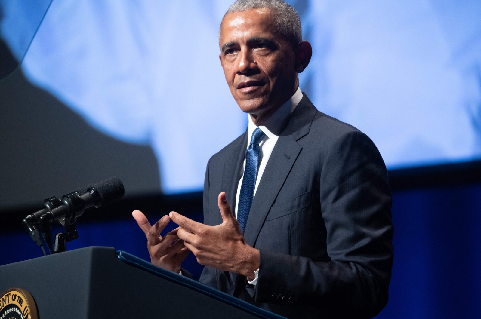 Mantan Presiden AS Obama dinyatakan positif COVID-19