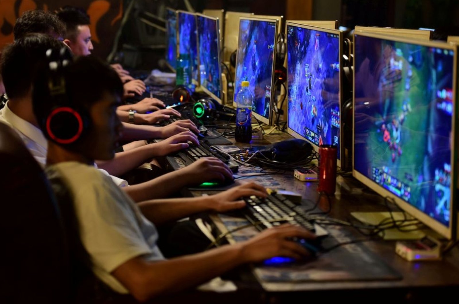 China's cyber regulator introduces 'youth mode' to protect minors Daily Sabah