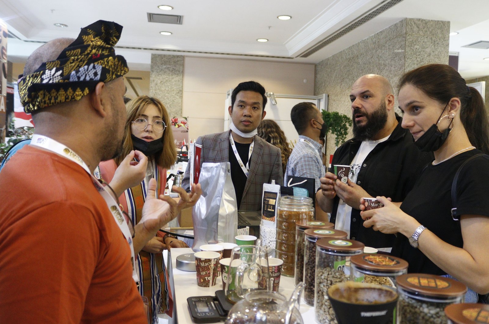 People visit Coffex Istanbul, an expo devoted entirely to coffee. (Photo courtesy of Leyla Yvonne Ergil)