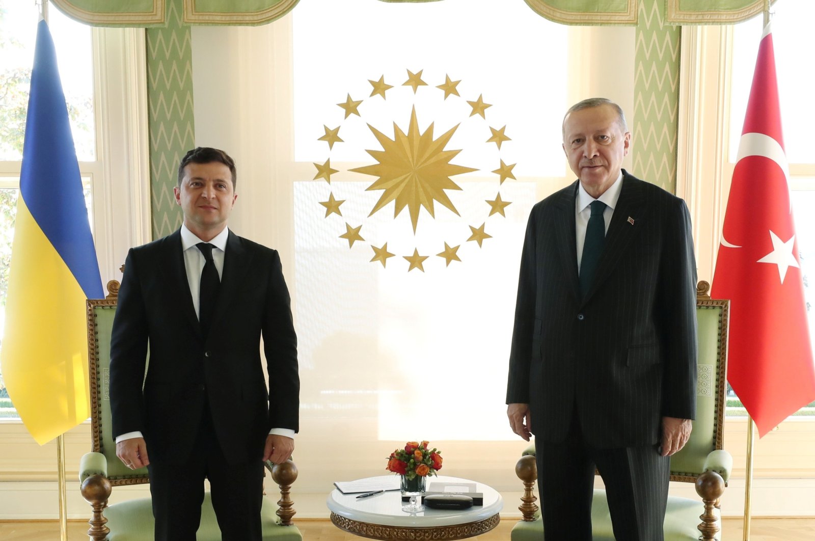 President Recep Tayyip Erdoğan meets with his Ukrainian counterpart Volodymyr Zelenskyy in Istanbul, Turkey, Oct. 16, 2020. (Reuters File Photo)